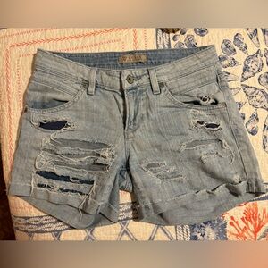 Guess denim shorts size 23
